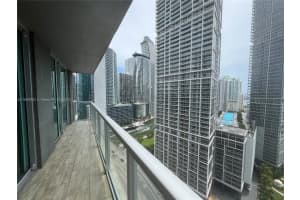 500 Brickell Ave 2501, Miami