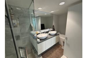 9821 E Bay Harbor Dr Apt 703, Bay Harbor Islands, FL 33154, - MLS#A11839056