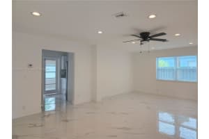 1141 SW 8th Terrace, Fort Lauderdale, FL 33315, - MLS#A11839071