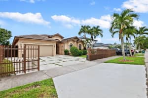 14475 Sw 161st Pl, Miami