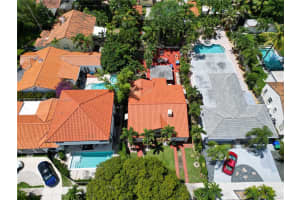1824 SW 24th St, Miami, FL 33145, - MLS#A11839142