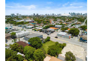 122 Nw 22nd Ave Miami, FL 33125 - MLS#A11839162