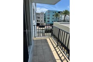 720 Collins Ave APT 310, Miami Beach, FL 33139, - MLS#A11839168