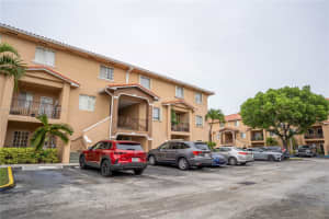 17425 NW 75th Pl APT 101, Hialeah, FL 33015, - MLS#A11839217