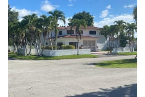 290 NE 108th St, Miami, FL 33161, - MLS#A11839237