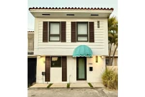 1945 NE 123rd St, North Miami, FL 33181, - MLS#A11839244