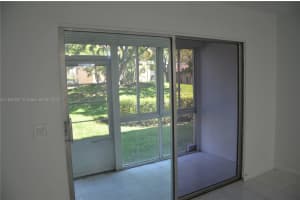 1351 Sw 125th Ave 103s, Pembroke Pines