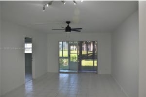 1351 SW 125th Ave Apartment 103s, Pembroke Pines, FL 33027, - MLS#A11839267