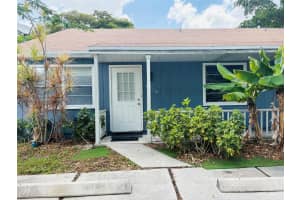 4710 Nw 3rd Ter, Deerfield Beach