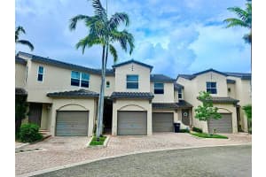 1900 Oceanwalk Ln, Pompano Beach, FL 33062, Sold 08/29/25