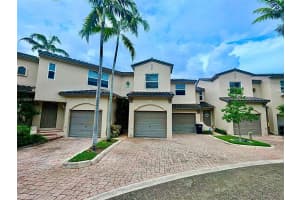 1900 Oceanwalk Ln, Pompano Beach, FL 33062, Sold 08/29/25