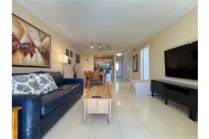8900 Washington St APT 401A, Pembroke Pines, FL 33025, - MLS#A11839345