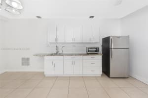 700 SW 67th Ave b, Pembroke Pines, FL 33023, - MLS#A11839350