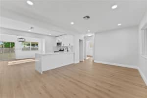 7021 SW 12th St, Pembroke Pines, FL 33023, - MLS#A11839370