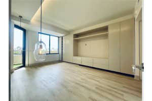 201 Crandon Blvd APT 305, Key Biscayne, FL 33149, Sold 10/29/25