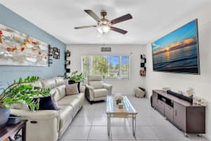 5800 NE 22nd Way APT 523, Fort Lauderdale, FL 33308, - MLS#A11839421