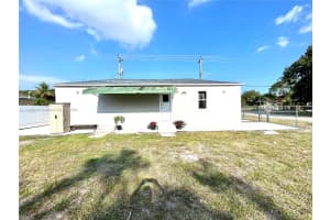 5803 Arthur St Hollywood, FL 33021 - MLS#A11839466