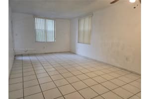 5755 W 20th Ave APT 206, Hialeah, FL 33012, - MLS#A11839473