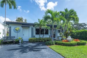 2245 Johnson St, Hollywood