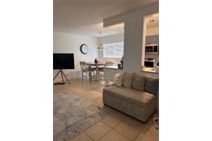 1100 NE 1st Ct APT 103, Hallandale Beach, FL 33009, - MLS#A11839591