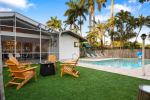 1240 Jefferson St, Hollywood, FL 33019, - MLS#A11839594