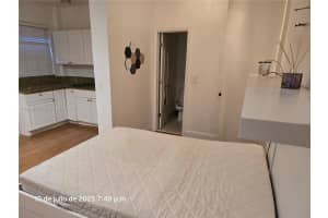 642 Michigan Ave APT 4, Miami Beach, FL 33139, - MLS#A11839600