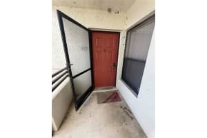 1188 N Hiatus Rd 1188 Pembroke Pines, FL 33026 - MLS#A11839628