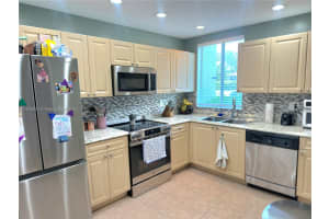 109 Hidden Ct Rd A-5, Hollywood, FL 33023, - MLS#A11839631