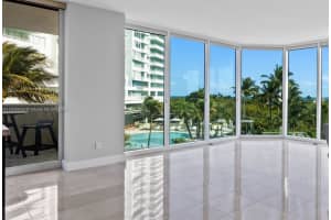 300 S Pointe Dr 501, Miami Beach