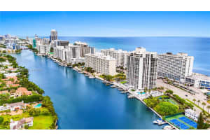 5500 Collins Ave 1502, Miami Beach, FL 33140 - MLS#A11839711