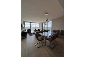 16385 Biscayne Blvd 921, North Miami Beach