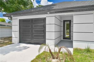 2045 Carver Ave, Fort Myers