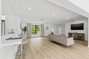 885 Azalea Ct, Plantation, FL 33317, Sold 08/21/25