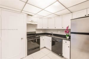 4152 Inverrary Dr APT 103, Lauderhill, FL 33319, - MLS#A11839777