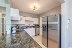 412 SW 16th Ct, Fort Lauderdale, FL 33315, - MLS#A11839796