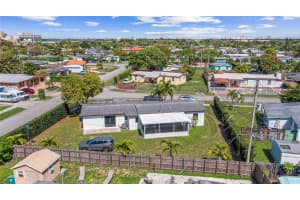 11420 SW 44th St, Miami, FL 33165, - MLS#A11839807