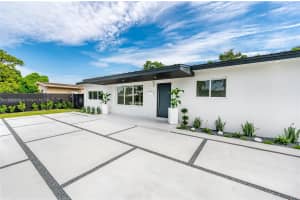 8441 SW 21st St, Miami, FL 33155, Sold 08/11/25