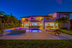 12480 Sw 97th St, Miami