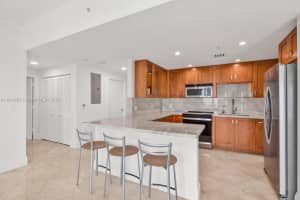 20 Calabria Ave 505, Coral Gables