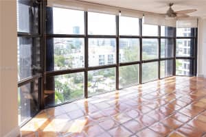 6423 Collins Ave Apt 1101, Miami Beach, FL 33141, - MLS#A11840008