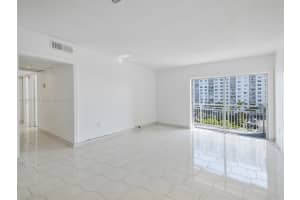 400 Kings Point Dr APT 523, Sunny Isles Beach, FL 33160, - MLS#A11840012