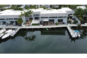 324 Poinciana Island Dr #906, Sunny Isles Beach, FL 33160, - MLS#A11840099