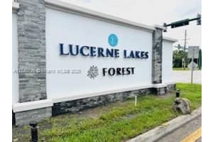 4760 W Lucerne Lakes Blvd W 108, Lake Worth