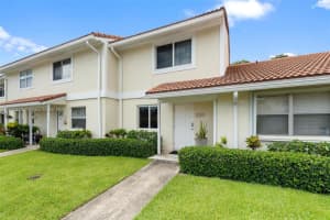 6348 Walk Cir, Boca Raton