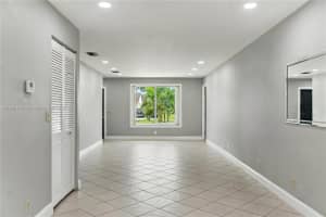 8041 SW 20th Pl, Davie, FL 33324, - MLS#A11840134