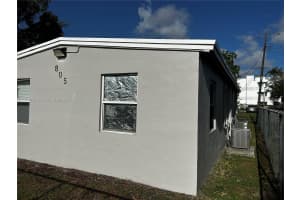 805 Nw 12th Ave Fort Lauderdale, FL 33311 - MLS#A11840154