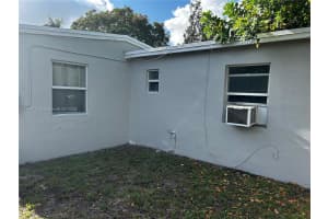 805 Nw 12th Ave Fort Lauderdale, FL 33311 - MLS#A11840154