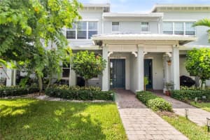 5140 Eucalyptus Dr 3, Hollywood