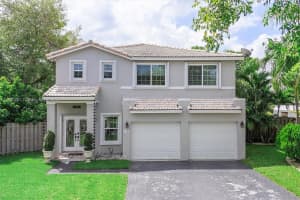 5998 Sw 112th Dr, Cooper City
