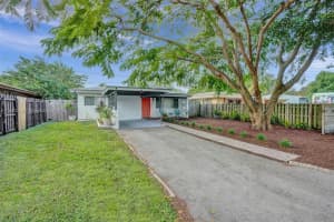 1605 Nw 7th Ter, Fort Lauderdale